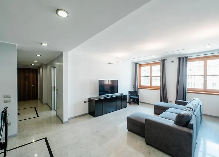 P&P Luxury Apartment